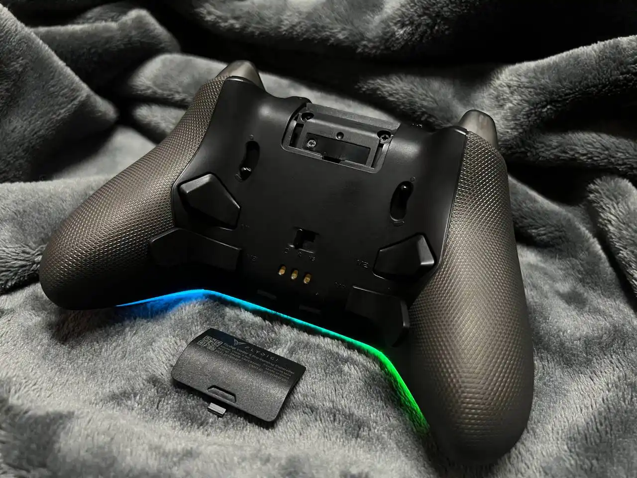 flydigi-vader-5-pro-premium-v2-danh-gia-gaming-gear (18).webp