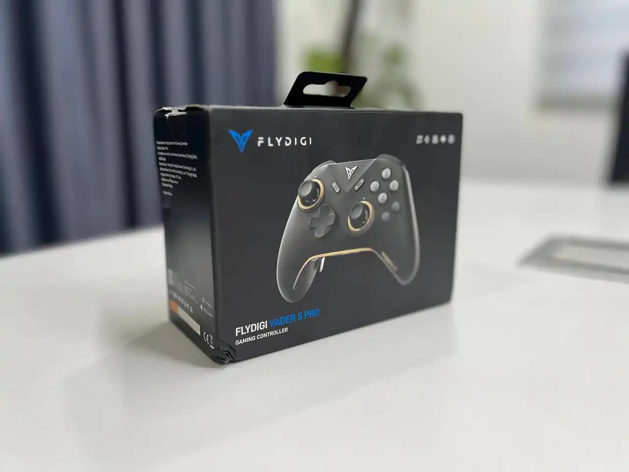 flydigi-vader-5-pro-premium-v2-danh-gia-gaming-gear (2).webp