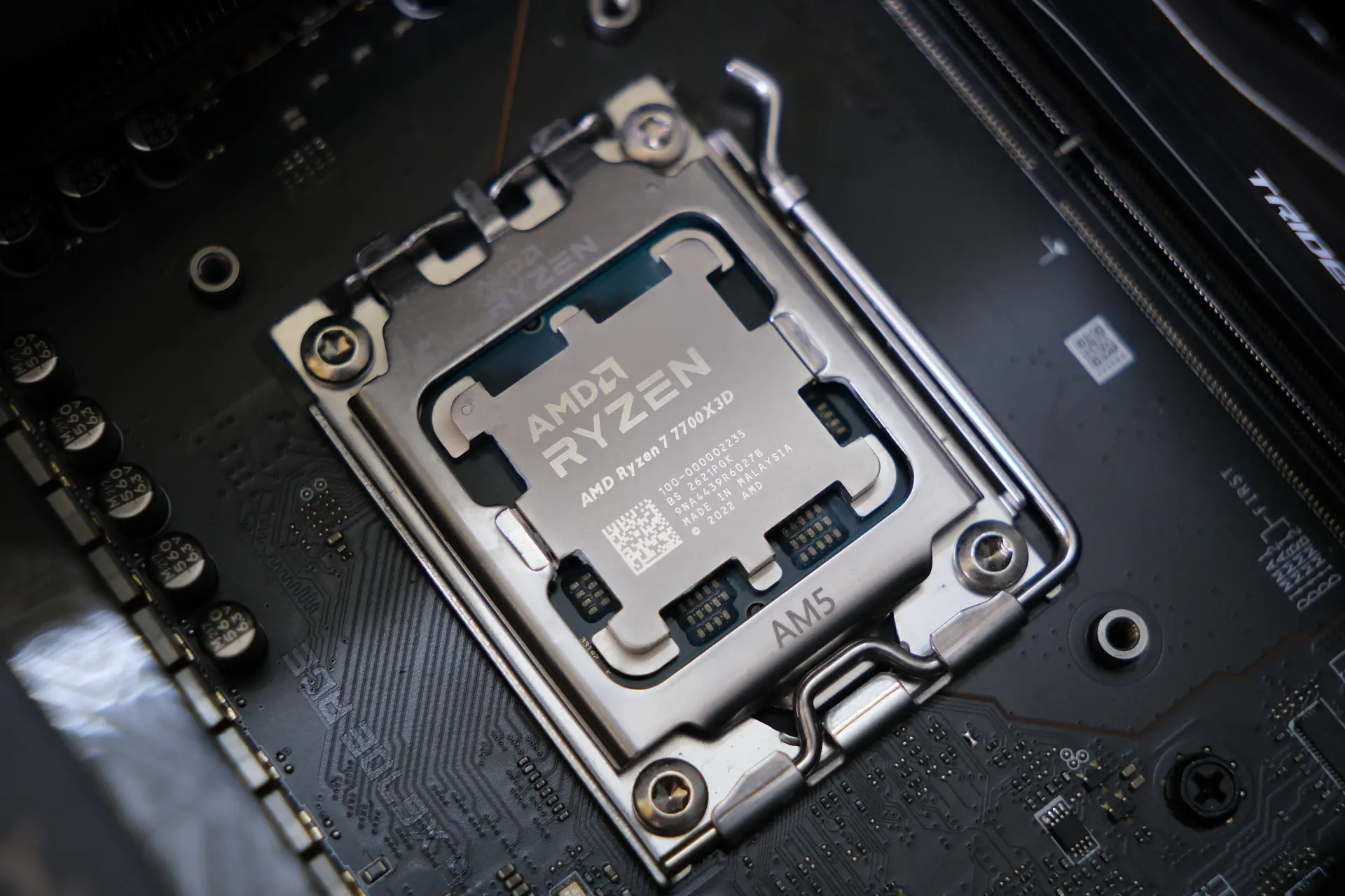 amd-ryzen-7-7700x3d-danh-gia-gaming-gear-13.webp